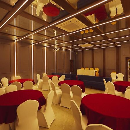 Hotel Kiran Мирадж Экстерьер фото